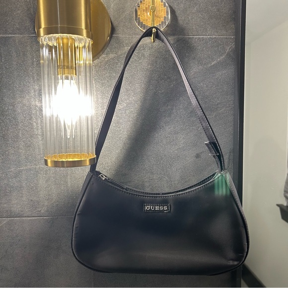 Vintage GUESS Y2K 90s Black Nylon Shoulder Bag EUC - Picture 10 of 10